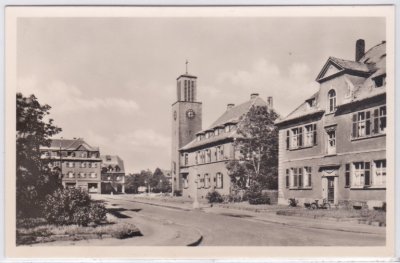 06237 Leuna (Bezirk Halle), Straße der DSF, ca. 1955 