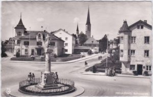 83395 Freilassing, Rathausplatz, ca. 1955