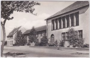 07629 Hermsdorf/Thüringen, Straßenansicht, Keramikschule, ca. 1965