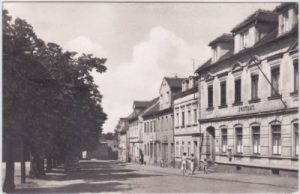 04668 Grimma-Nerchau (Mulde), Straßenansicht, ca. 1960