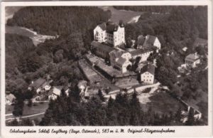 94104 Tittling im Bayerischen Wald, Englburg, Luftaufnahme, ca. 1935
